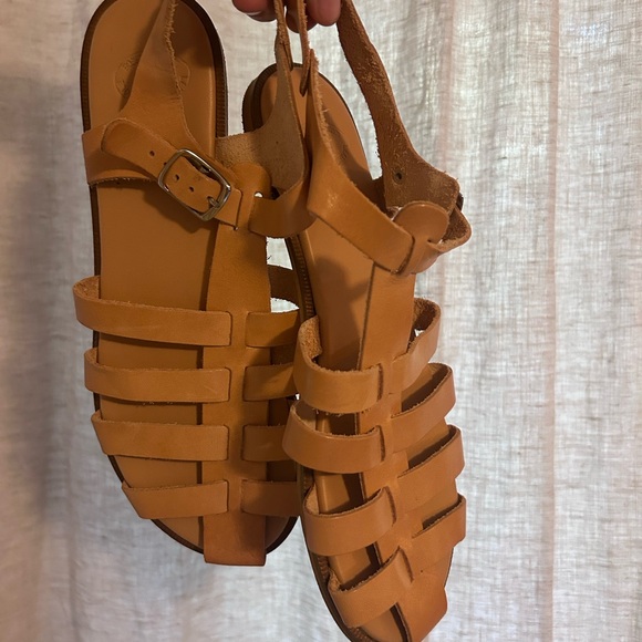 Tan/Peach Leather Fisherman Sandals - Picture 5 of 11
